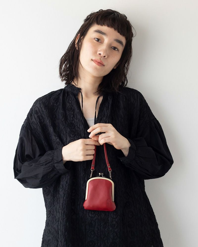 パスケースの色：レッド