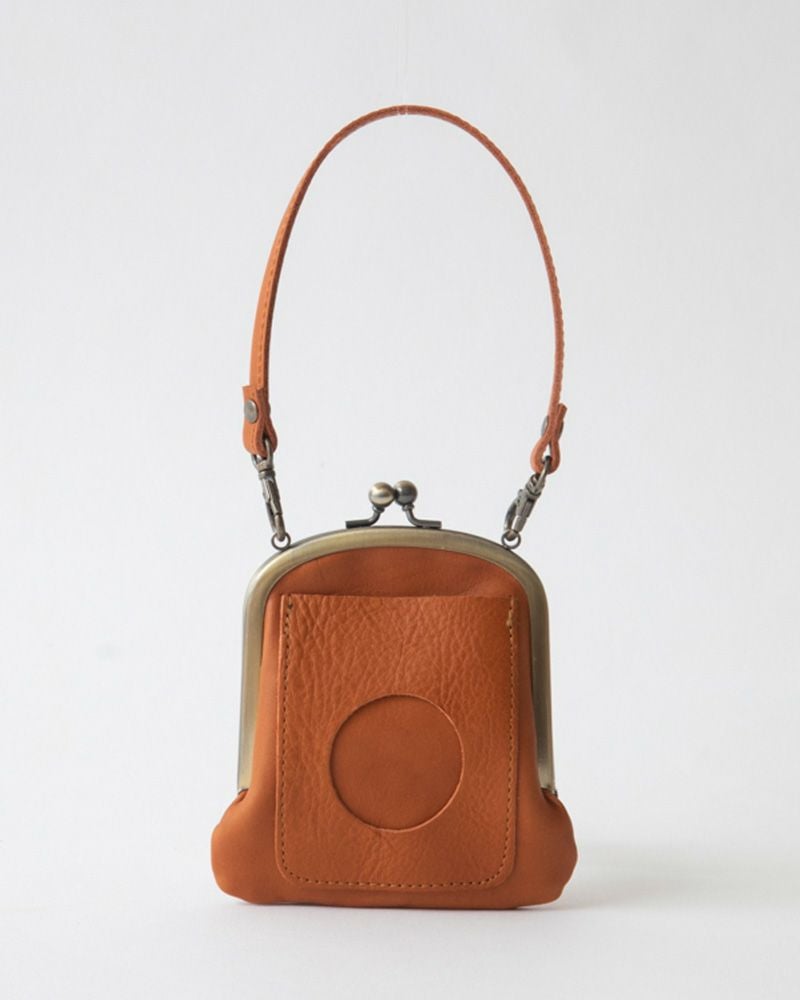 パスケースの色：キャメル