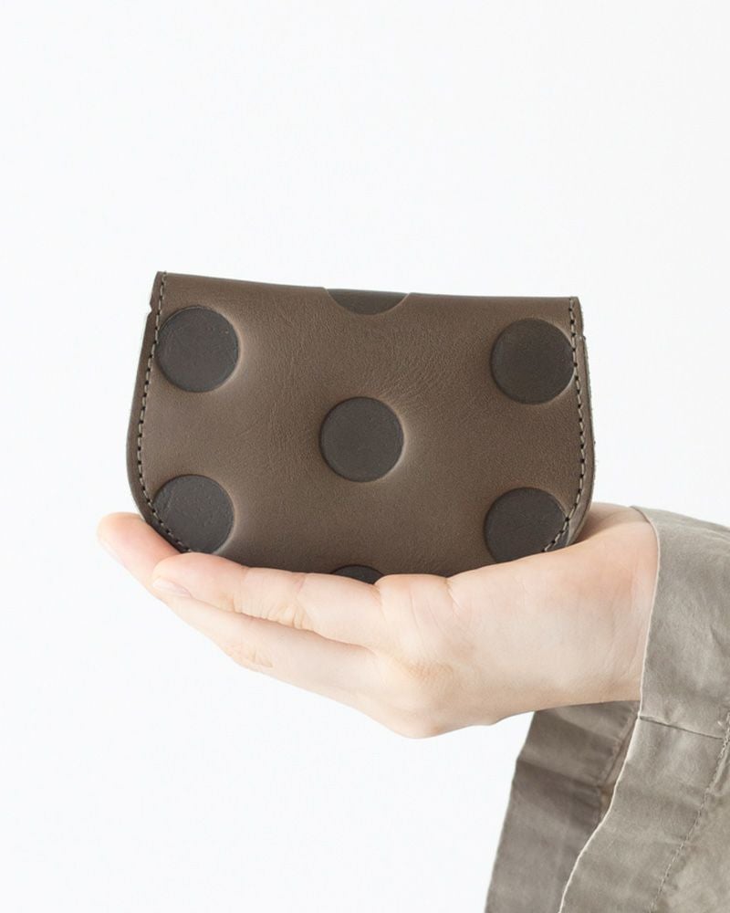 パスケースの色：モスグリーン ※無くなり次第終了	