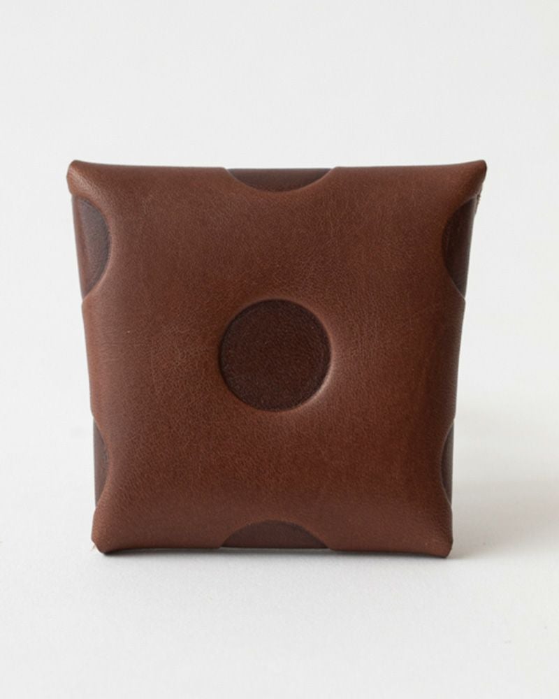 コインケースの色：ダークブラウン