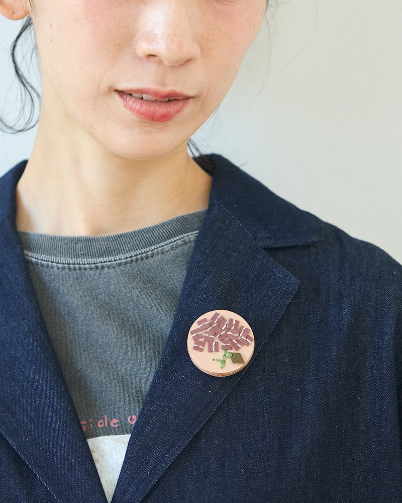 「sa i te ブローチ」アジサイスミレ