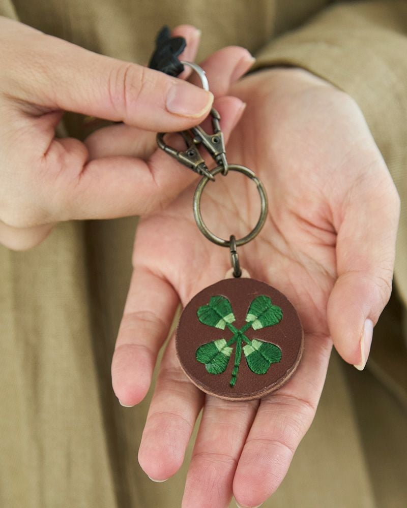 「sa i te キーリング」　クローバーダークブラウン