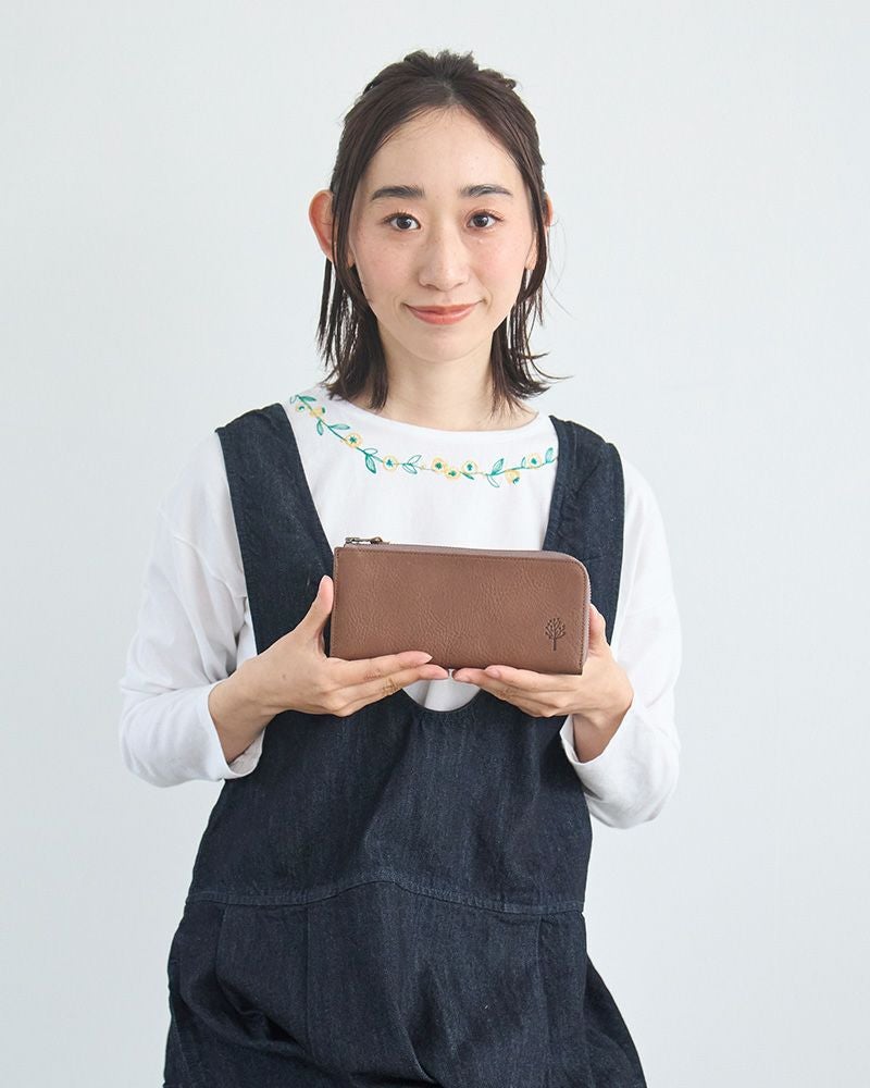 薄い軽い、たくさん入る「ドロップツリー L型ロングウォレット