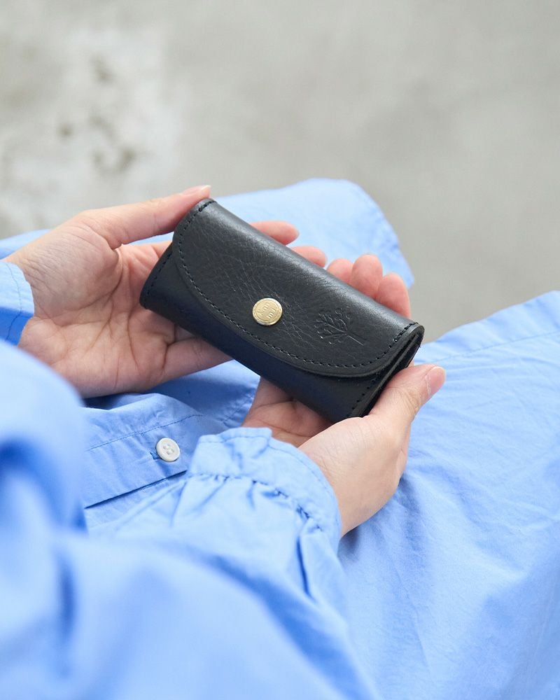 キーケースの色：クロ