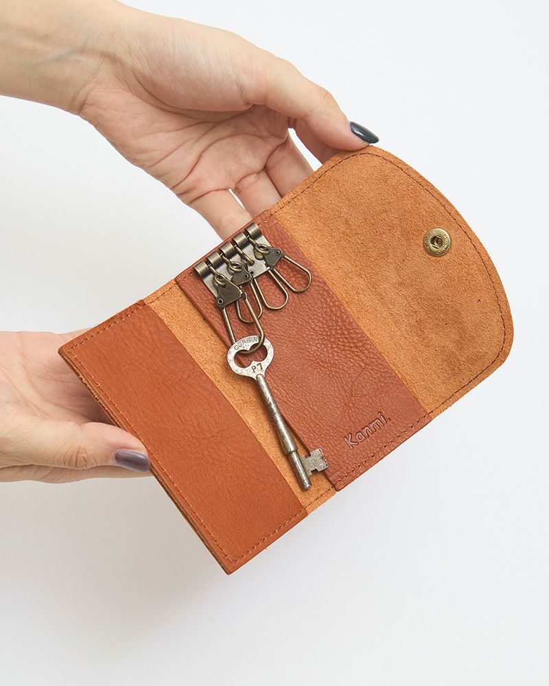 大きめの鍵もお任せを「ドロップツリー 4連キーケース」