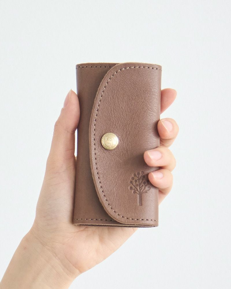 大きめの鍵もお任せを「ドロップツリー 4連キーケース」 | Kanmi