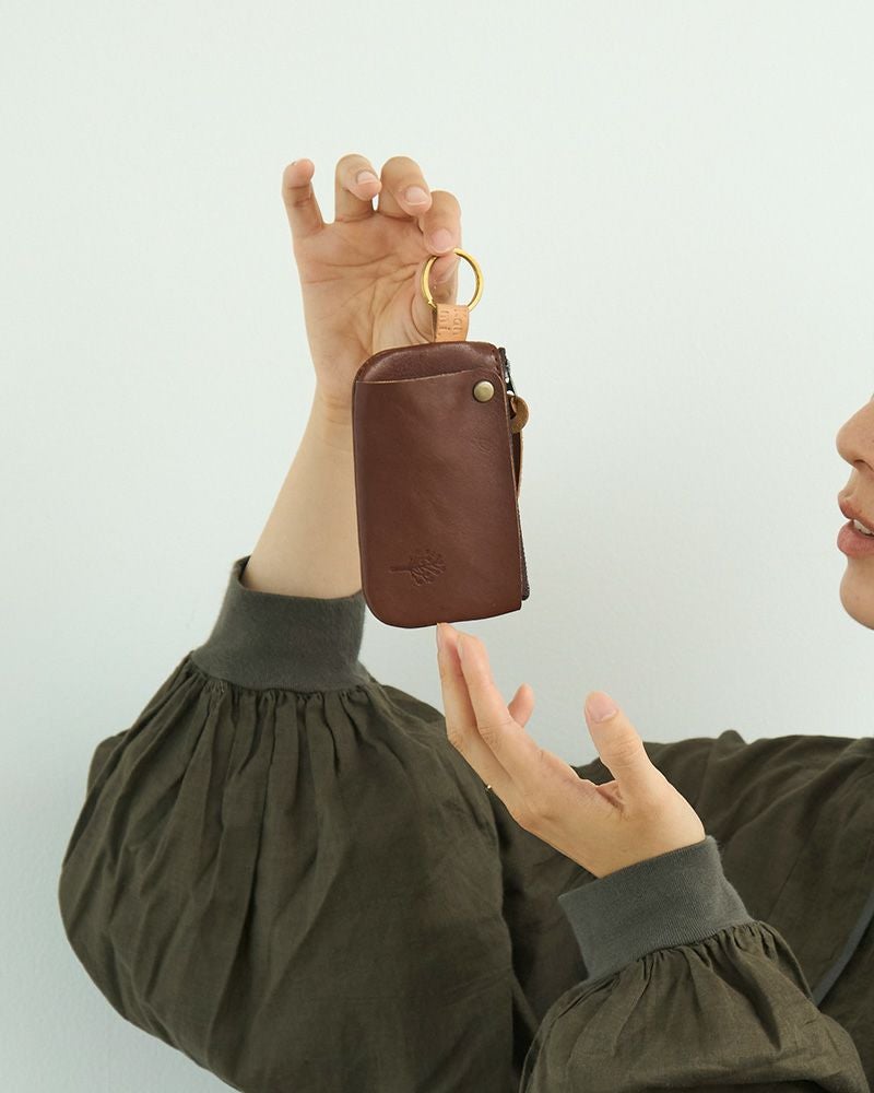 大切なものひとまとめに「ドロップツリー 3連キーポーチ」 | Kanmi