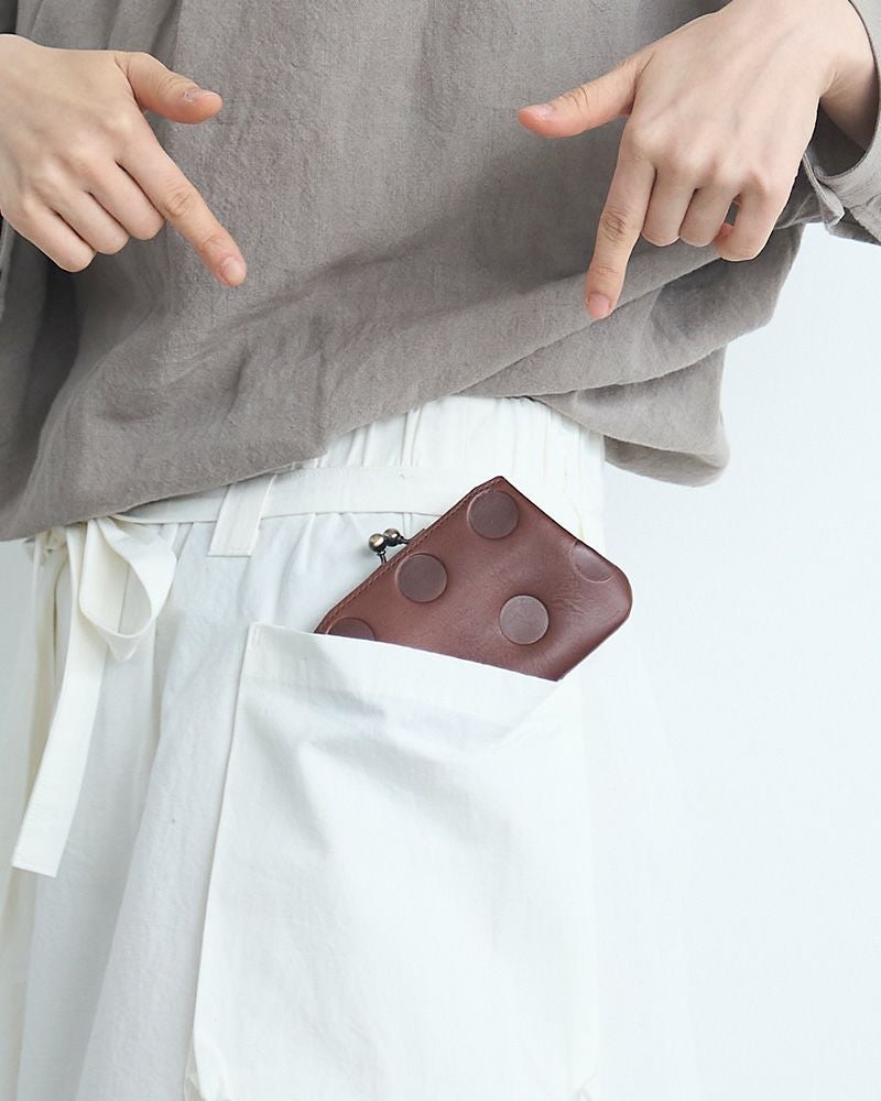 がま口の色：ダークブラウン