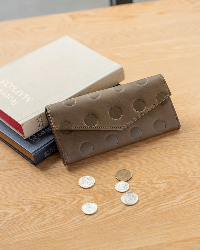 「キャンディ レターロングウォレット」