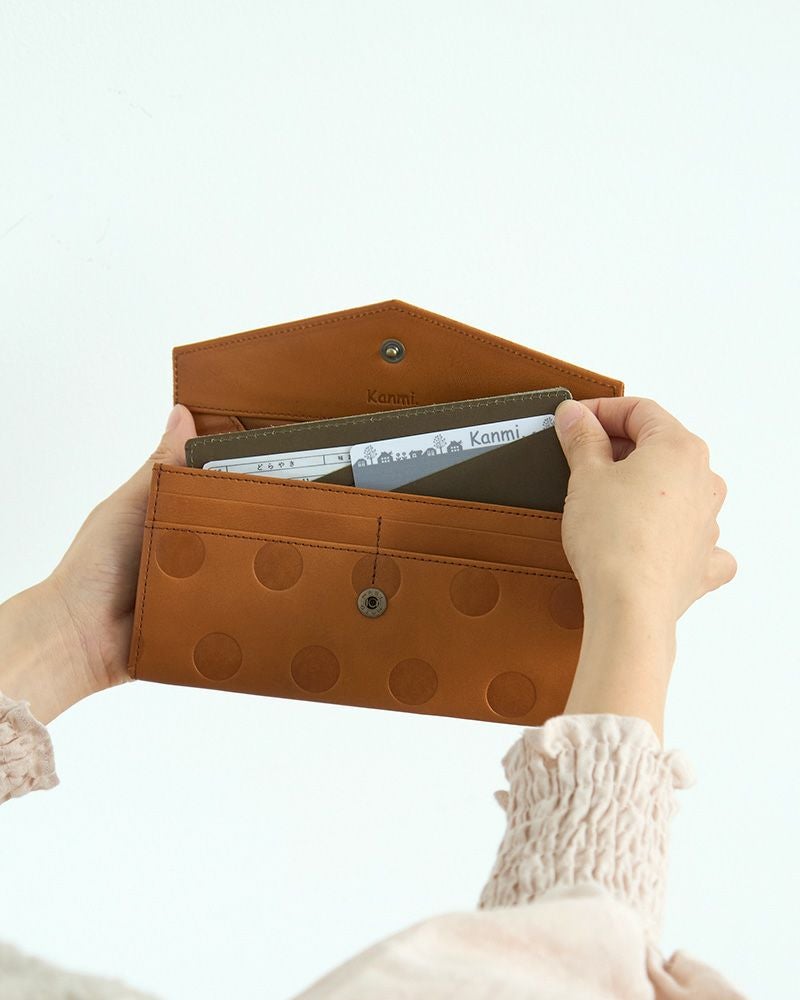 別売の「インナーカードケース」も入ります