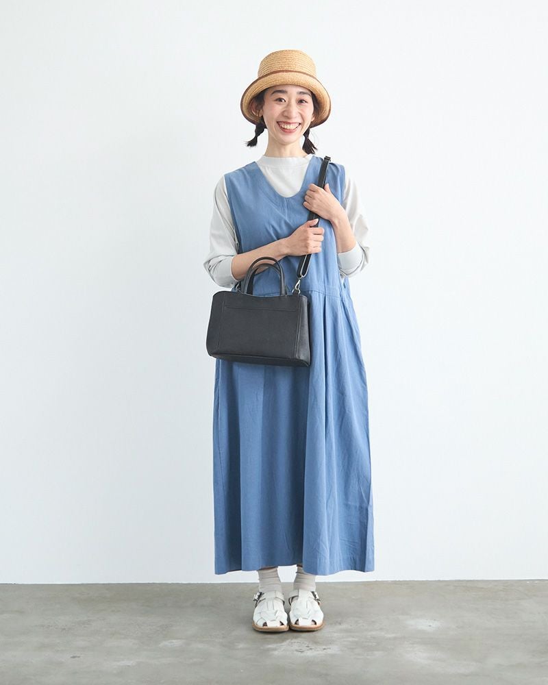 シーンに合わせて使い分ける2WAY「ミルフィーユ がま口 2WAY
