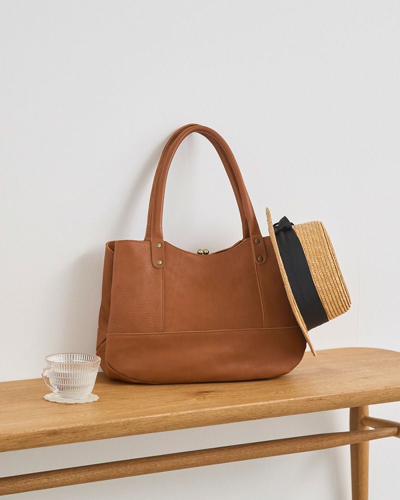 トートバッグの色：キャメル