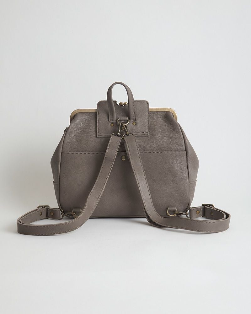 便利な3WAY「mukurino がま口 3WAYリュック」 | Kanmi（カンミ）公式