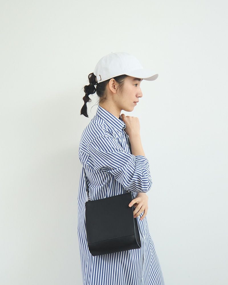 シルエットが美しい「ペーパー ショルダーバッグ」 | Kanmi（カンミ