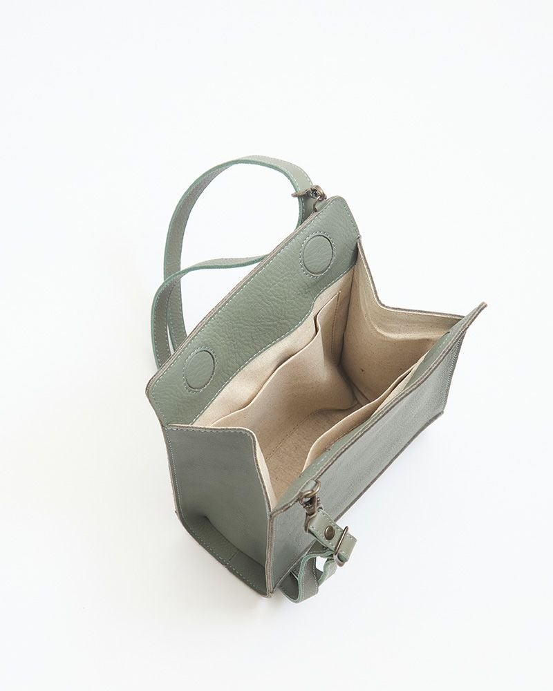 シルエットが美しい「 ペーパーバッグショルダー」