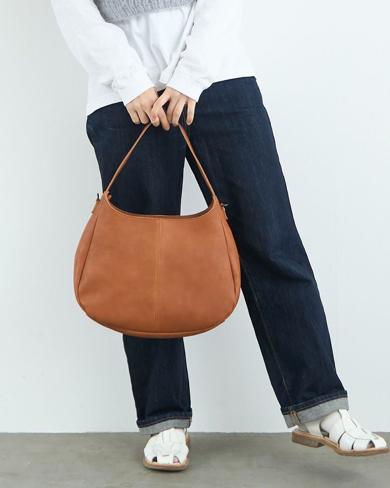 ころんと丸いきれいめな「marucoワンショルダーバッグ」 | Kanmi