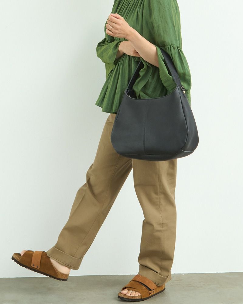 「marucoワンショルダーバッグ」ブラック