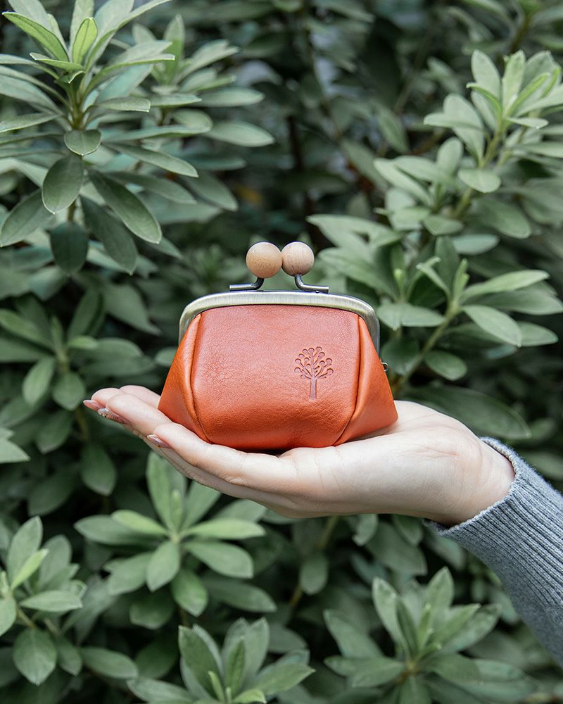 木の温もりとコロンとしたカタチが愛らしい「ドロップツリー木玉 お