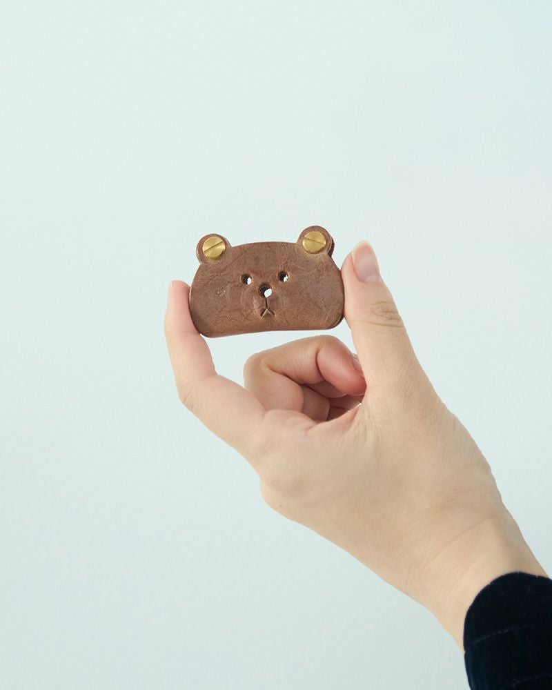 クマ コードホルダー(M)：ココアブラウン