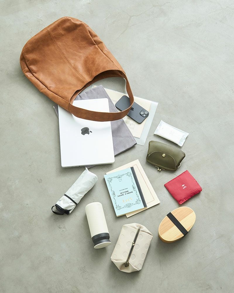 バッグが軽いので、大荷物さんの強い味方