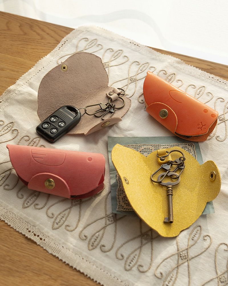 のほほんとした顔を見るたびに、心がほっこり「アニマル キーケース」