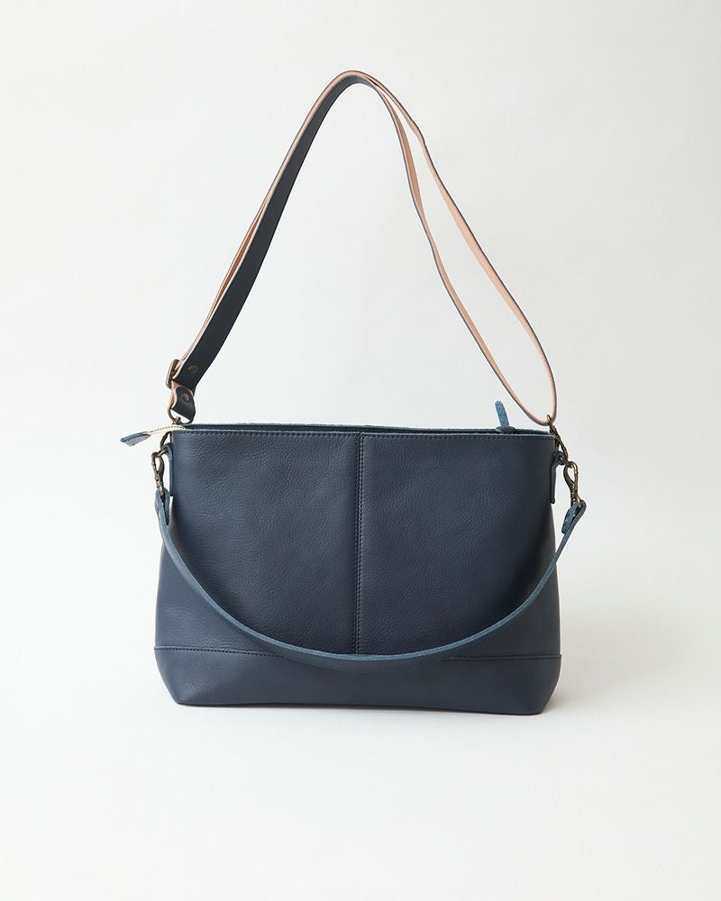 こだわりがそっと伝わる「itsu mono ショルダーバッグ」 | Kanmi