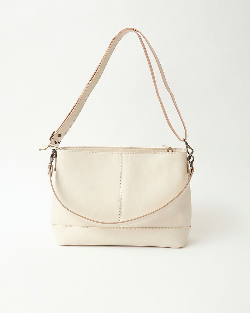 こだわりがそっと伝わる「itsu mono ショルダーバッグ」 | Kanmi