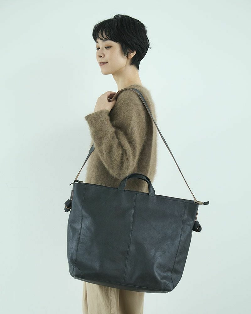 fuwari トートショルダーバッグ (L) ブラック