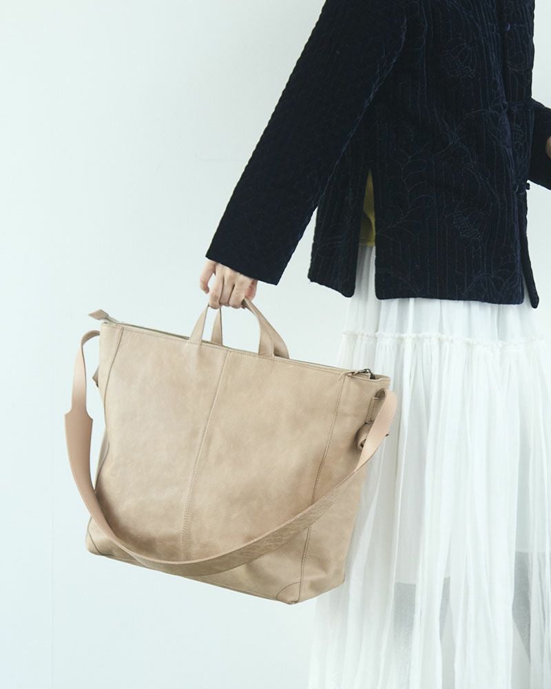 優しさが広がる特大サイズの「fuwari トートショルダーバッグ (L