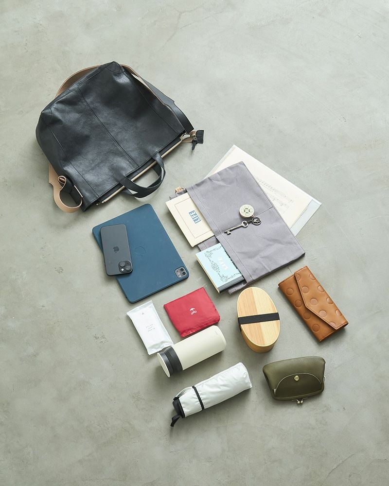 13インチPCやA4ファイルも収納できます