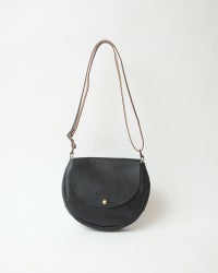 「fuwari ポシェット」ブラック