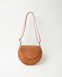 「fuwari ポシェット」キャメル