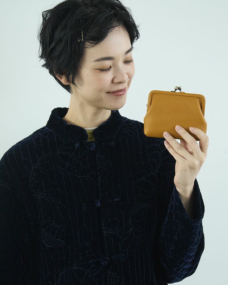 みんなで使いやすい「itsu mono スクエアがま口ポーチ(S)」 | Kanmi