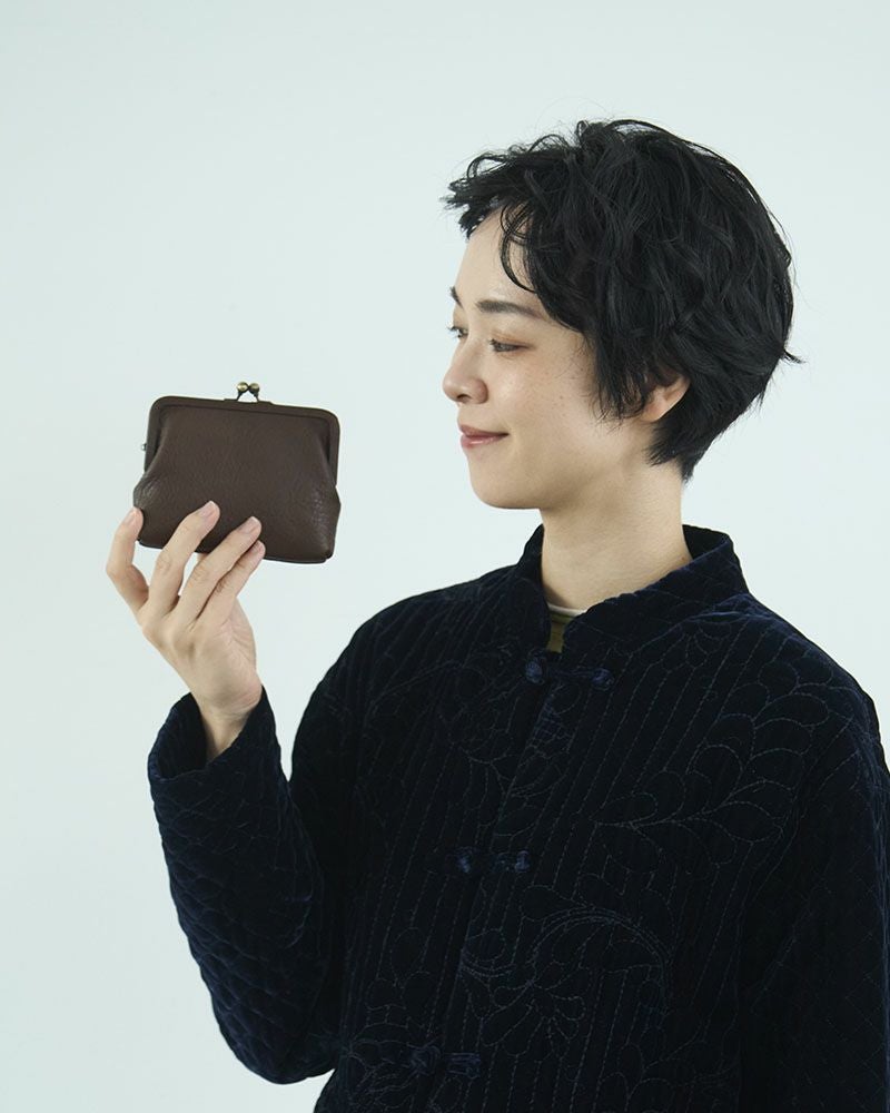 みんなで使いやすい「itsu mono スクエアがま口ポーチ(S)」 | Kanmi