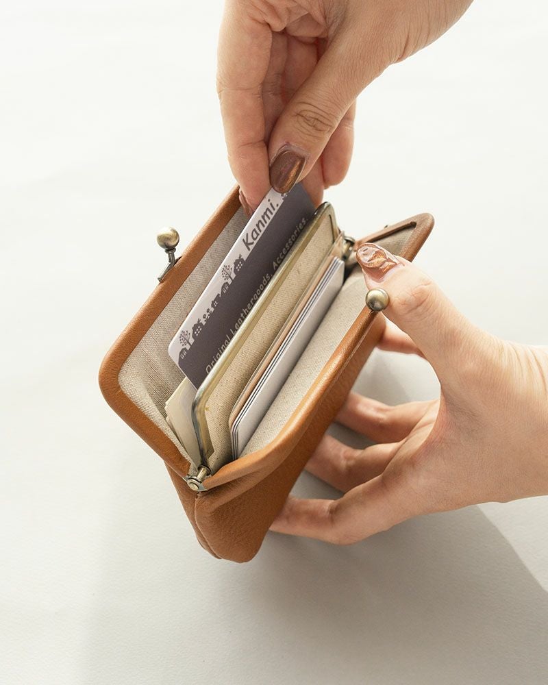 みんなで使いやすい「itsu mono スクエアがま口ポーチ(S)」 | Kanmi