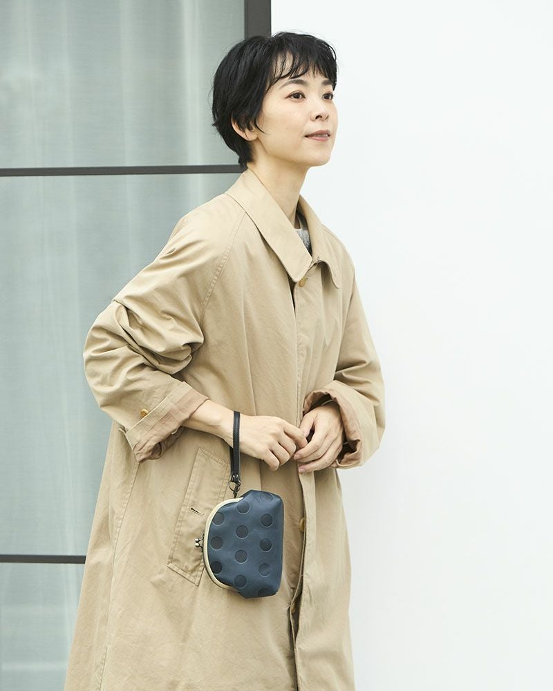 大人女子にも使いやすい「キャンディ アーチがま口ポーチ」 | Kanmi