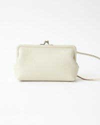 itsu mono トラベルがま口ポシェット　クリーム