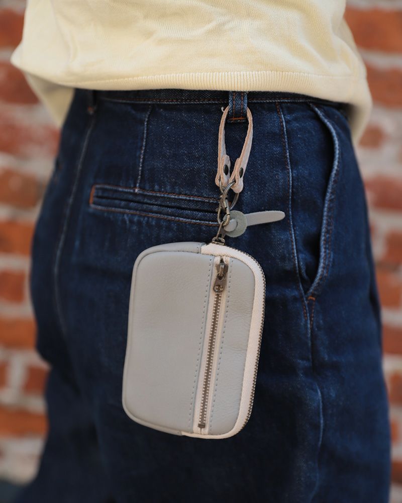 両手が自由って、こんなにもたのしい。「フリー ミニストラップ」