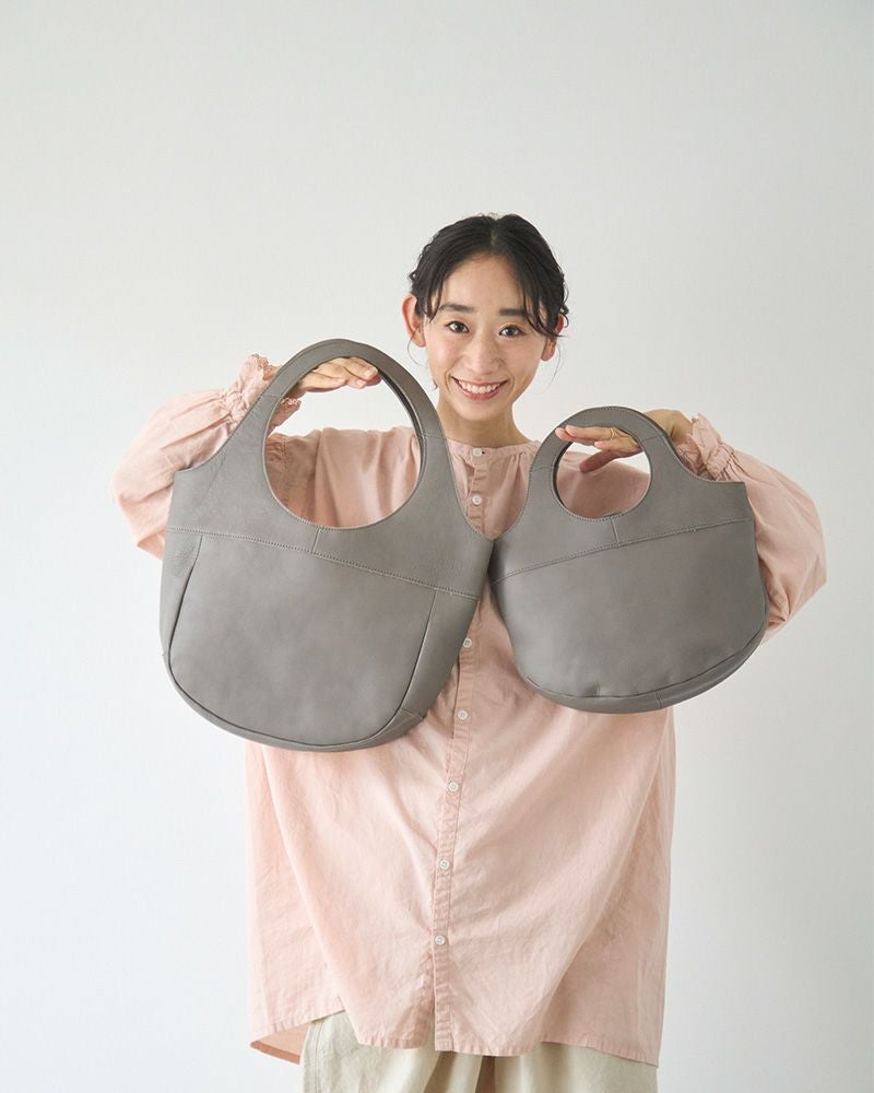 左：ドーナツバッグ（L）、右：ドーナツバッグ（Ｍ）