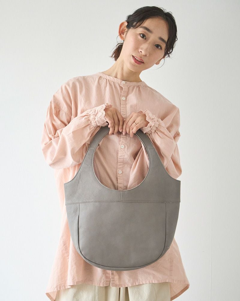 Kanmi.　まあるい持ち手のトートバッグ（ピュアグレー）「ドーナツバッグ」（L）