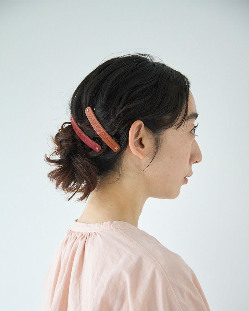 くるりとひとまとめ、わたしの朝支度「むぎ バレッタ」 | Kanmi