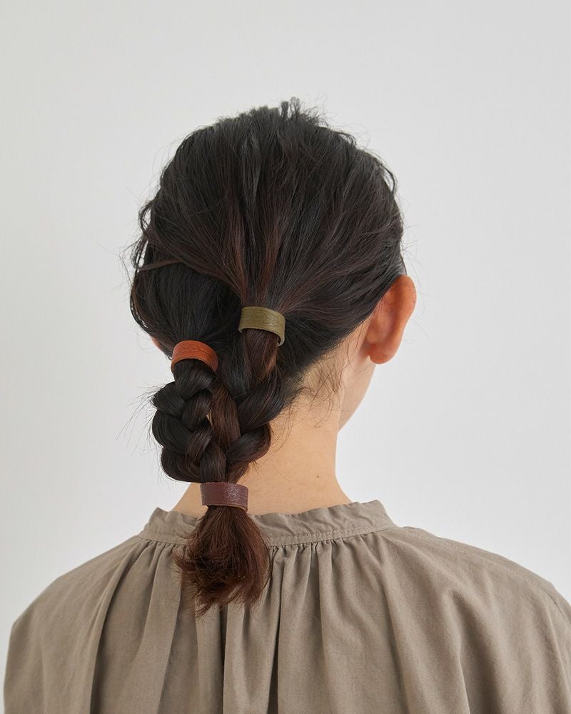 レザー　バレッタ