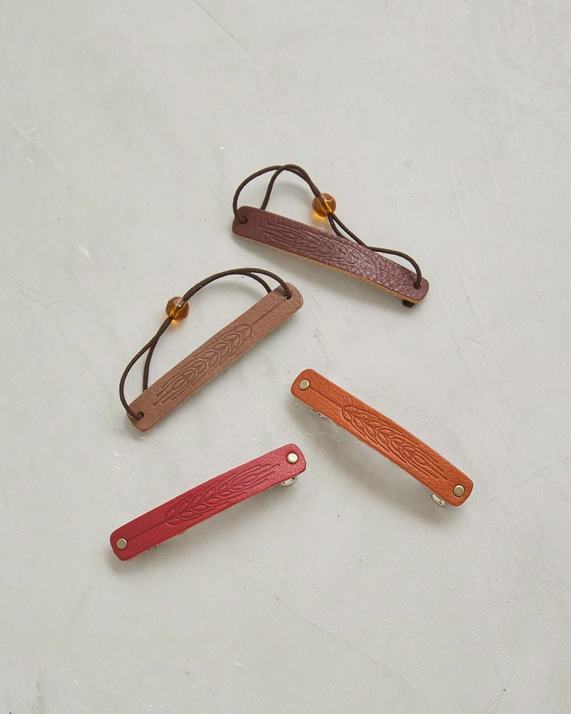 レザー　バレッタ