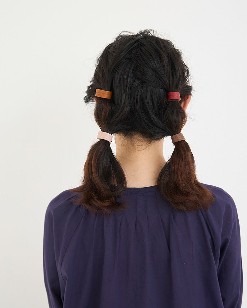 レザー　バレッタ