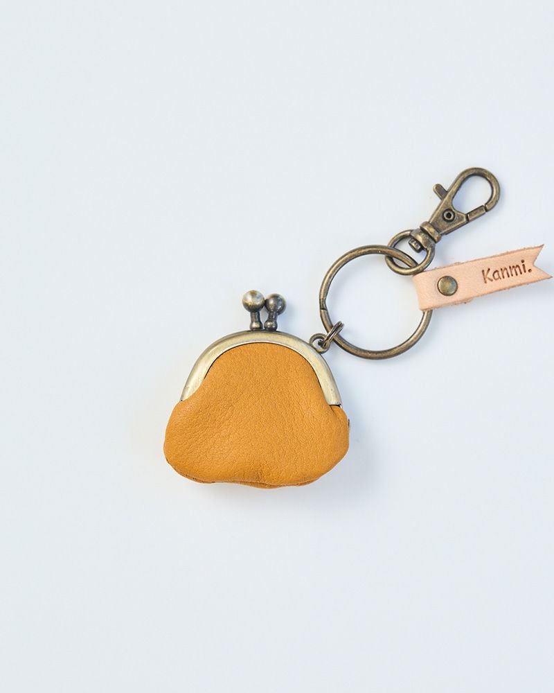 こっそりわたしを見守る 小さな秘密のポケット「itsu mono おまもり