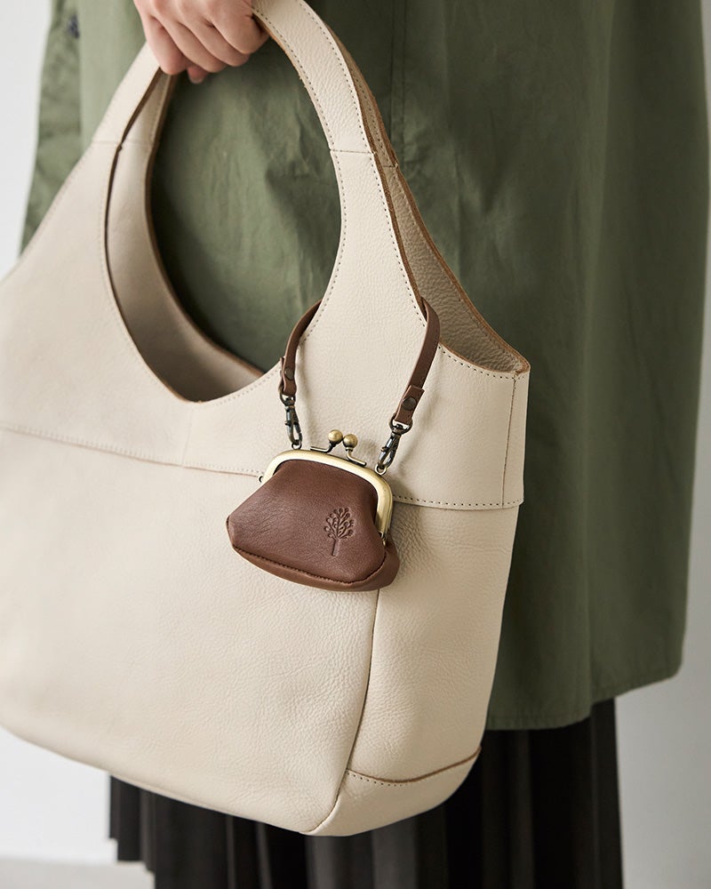 ドーナツ バッグ(L) に。(色：モカグレー)