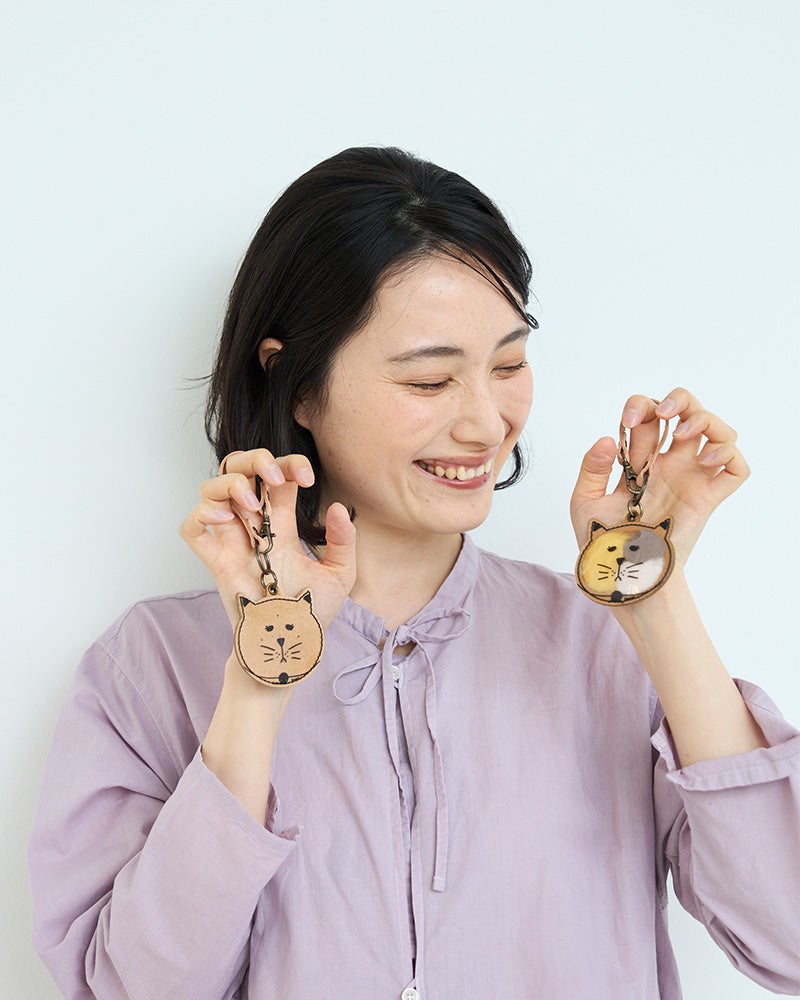 そっとしまって、ずっと一緒に。気配を持ち歩くねこモフ。