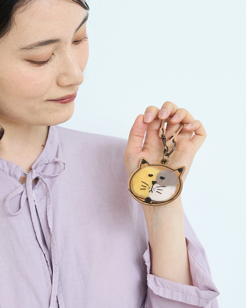 ねこ好きな人への贈りものに。気持ちが自然と伝わるアイテム。