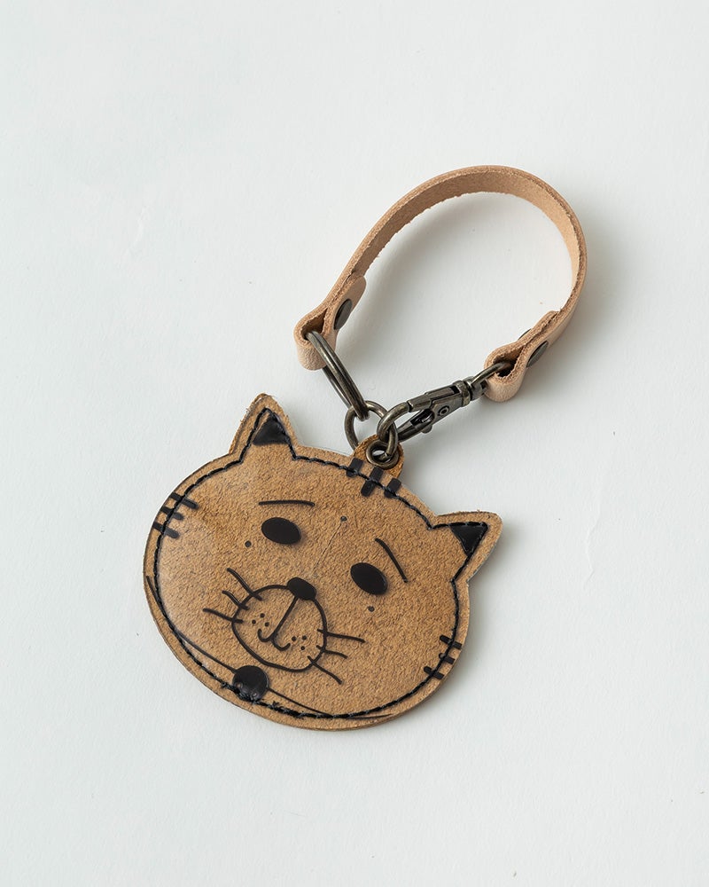 おとぼけがお　クロ