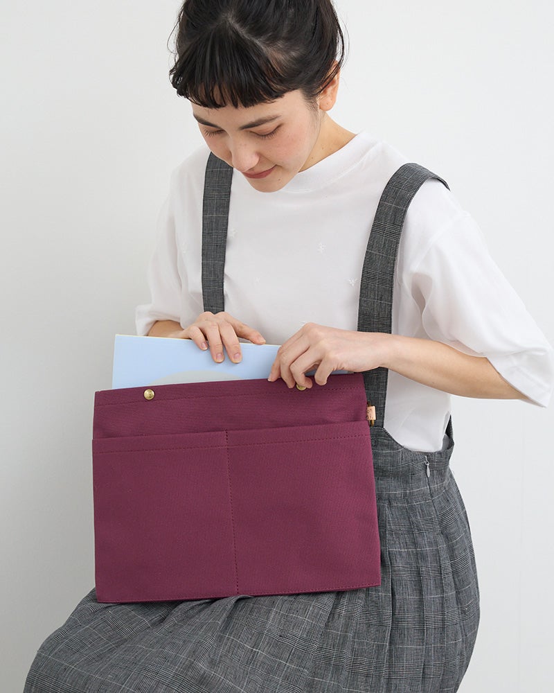 バッグの中身を整理しやすい「帆布ポケットポーチ(L) 」 | Kanmi